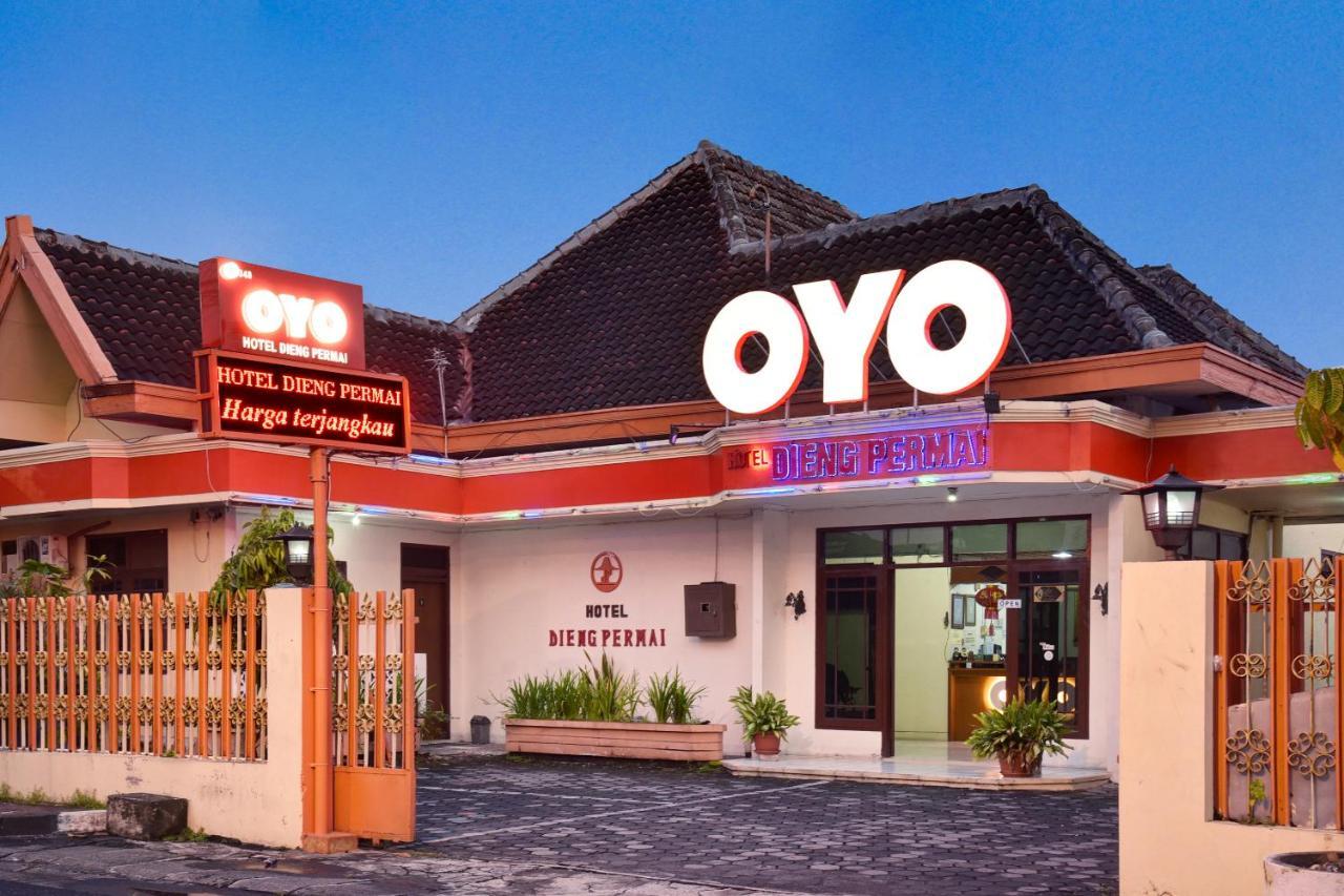 OYO 348 Hotel Dieng Permai Yogyakarta Exterior foto